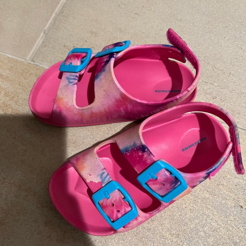 Sketchers toddler girls sandals